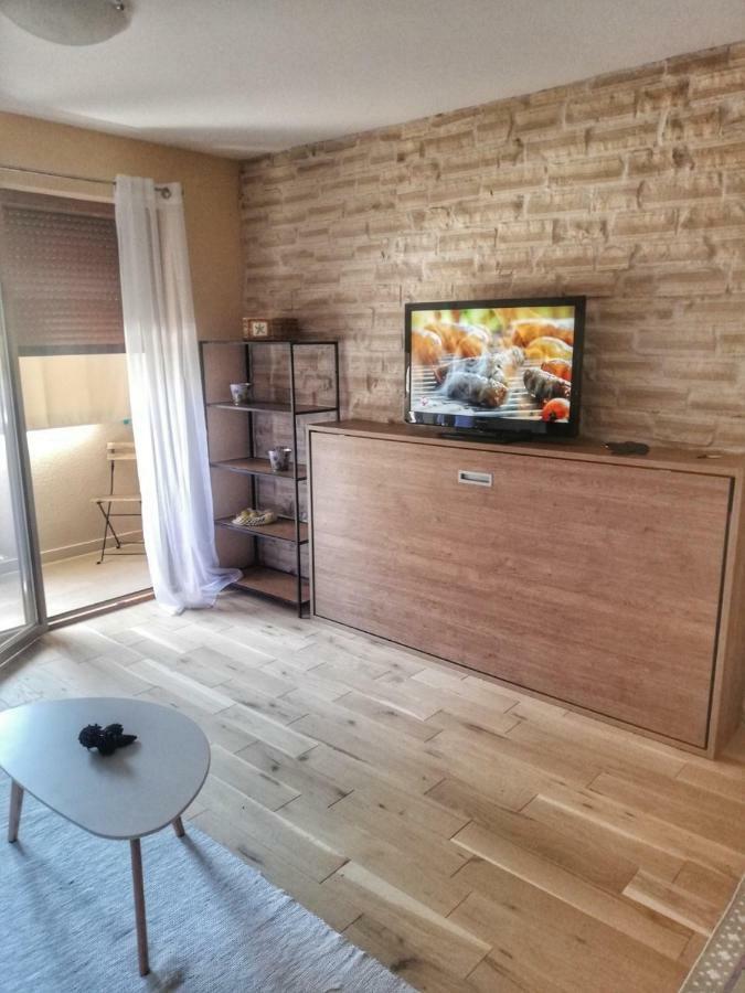 Apartman Matan, 포스티라 외부 사진