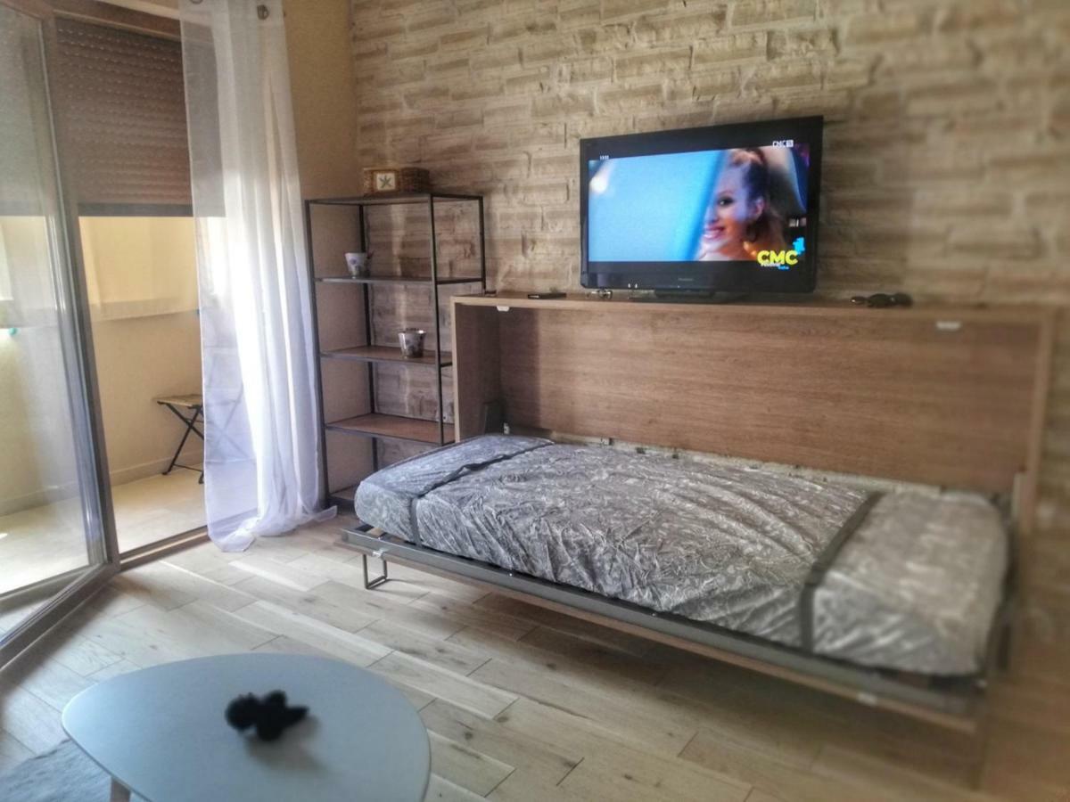 Apartman Matan, 포스티라 외부 사진